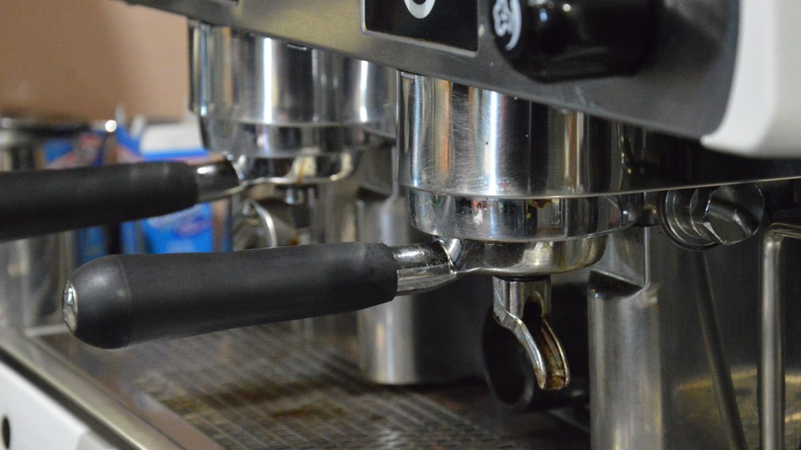 Kaffeevollautomaten für die Gastronomie: Worauf sollte man achten?